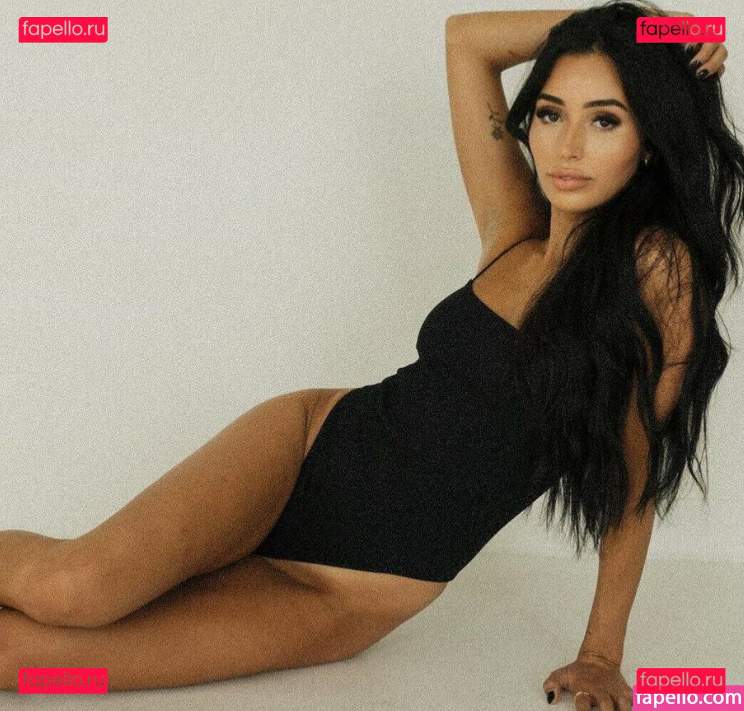 Jasmine Sklavanitis / jasminesklavanitis / jsklavanitis Onlyfans Photo Gallery 