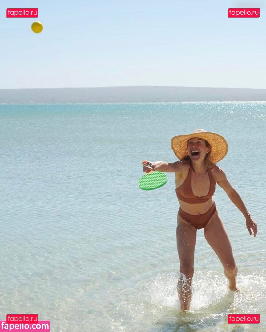 Wolke Hegenbarth / wolke_hegenbarth_official Onlyfans Photo Gallery 