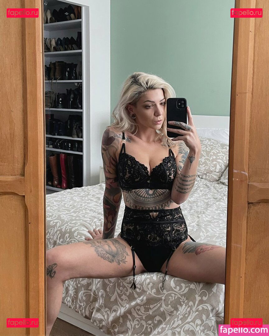 Ceriz / CerizVodka / vodkaceriz Onlyfans Photo Gallery 