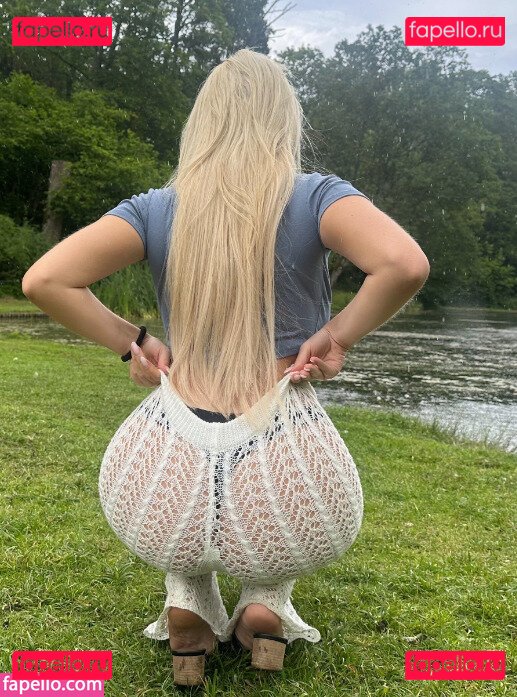 Shinylikeclara / https: / imclaramelons Onlyfans Photo Gallery 