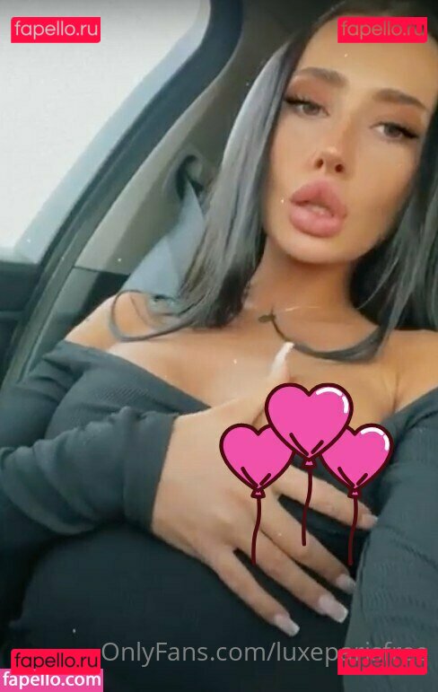 glitterparis / luxeparisfree Onlyfans Photo Gallery 