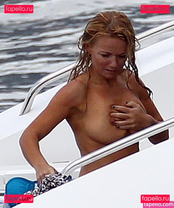 Geri Halliwell / GeriHalliwell / therealgerihalliwell Onlyfans Photo Gallery 