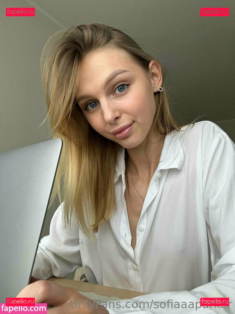 CecilKell92662 / sofiaaaparker / sofialien / sophiaaparker Onlyfans Photo Gallery 