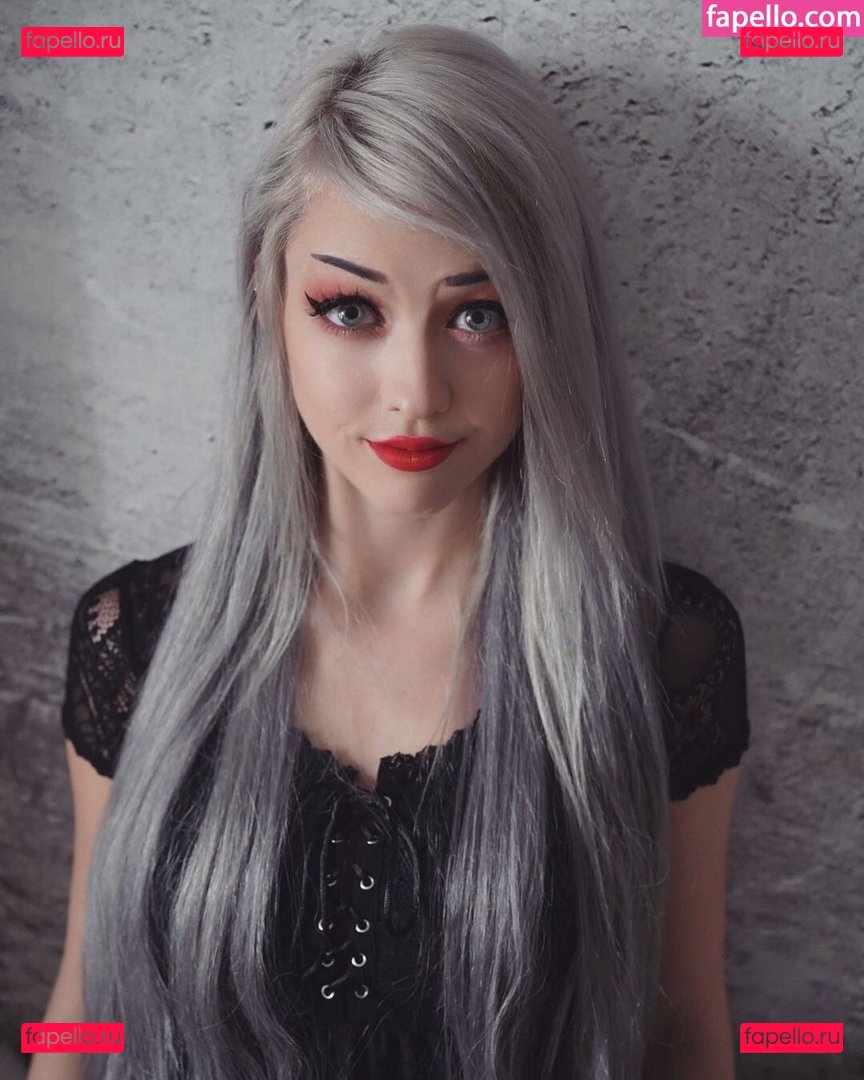 Farbenfuchs / Leslie / farbenfuchs_ Onlyfans Photo Gallery 