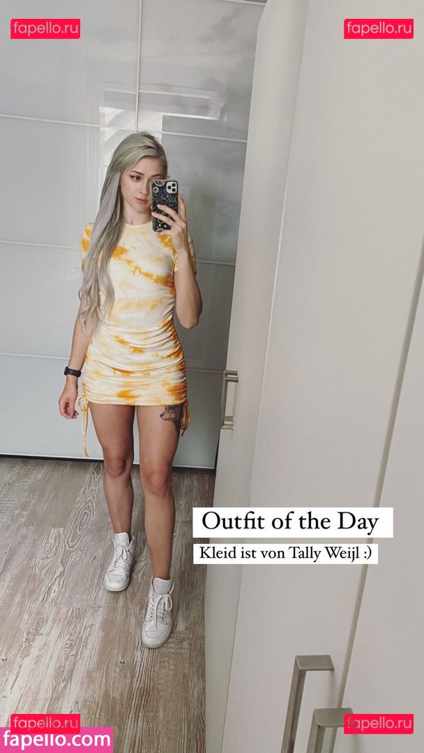 Farbenfuchs / Leslie / farbenfuchs_ Onlyfans Photo Gallery 