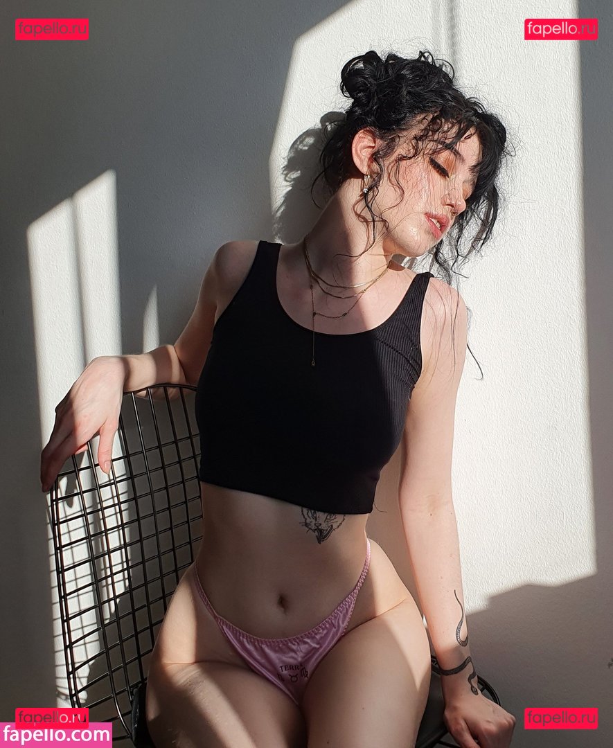 Plasticjupiter / arlenv1 / plasticneptune / victoria Onlyfans Photo Gallery 