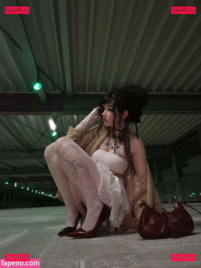 Plasticjupiter / arlenv1 / plasticneptune / victoria Onlyfans Photo Gallery 