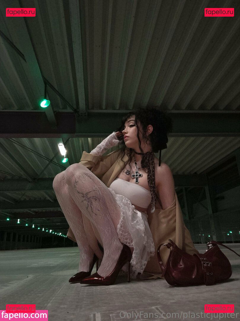 Plasticjupiter / arlenv1 / plasticneptune / victoria Onlyfans Photo Gallery 