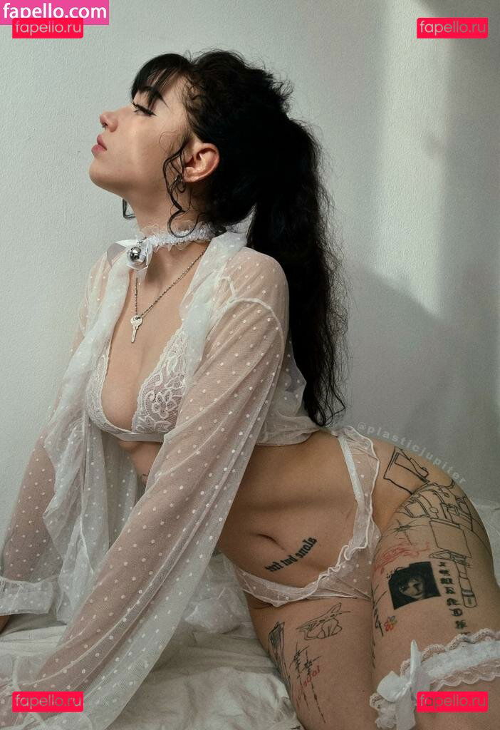 Plasticjupiter / arlenv1 / plasticneptune / victoria Onlyfans Photo Gallery 