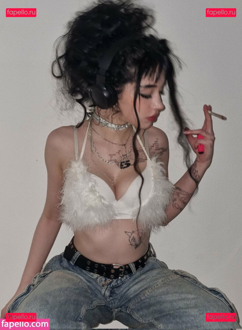 Plasticjupiter / arlenv1 / plasticneptune / victoria Onlyfans Photo Gallery 