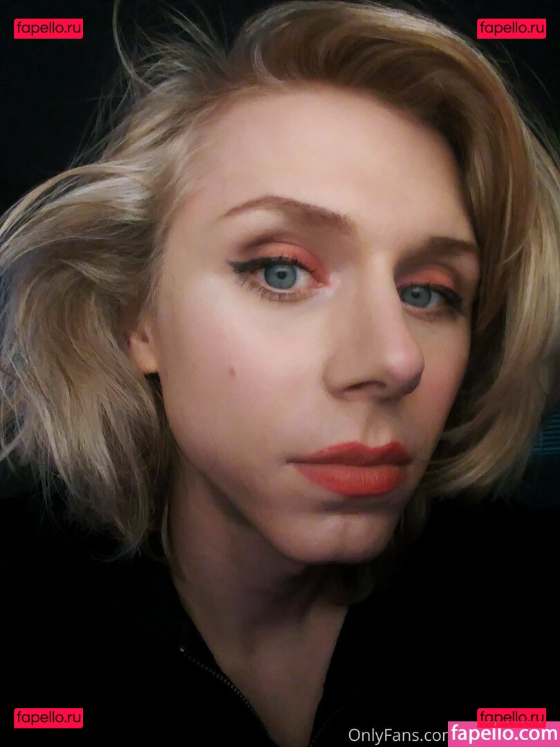 julia_jane / juliajanemusic / realjuliajane Onlyfans Photo Gallery 