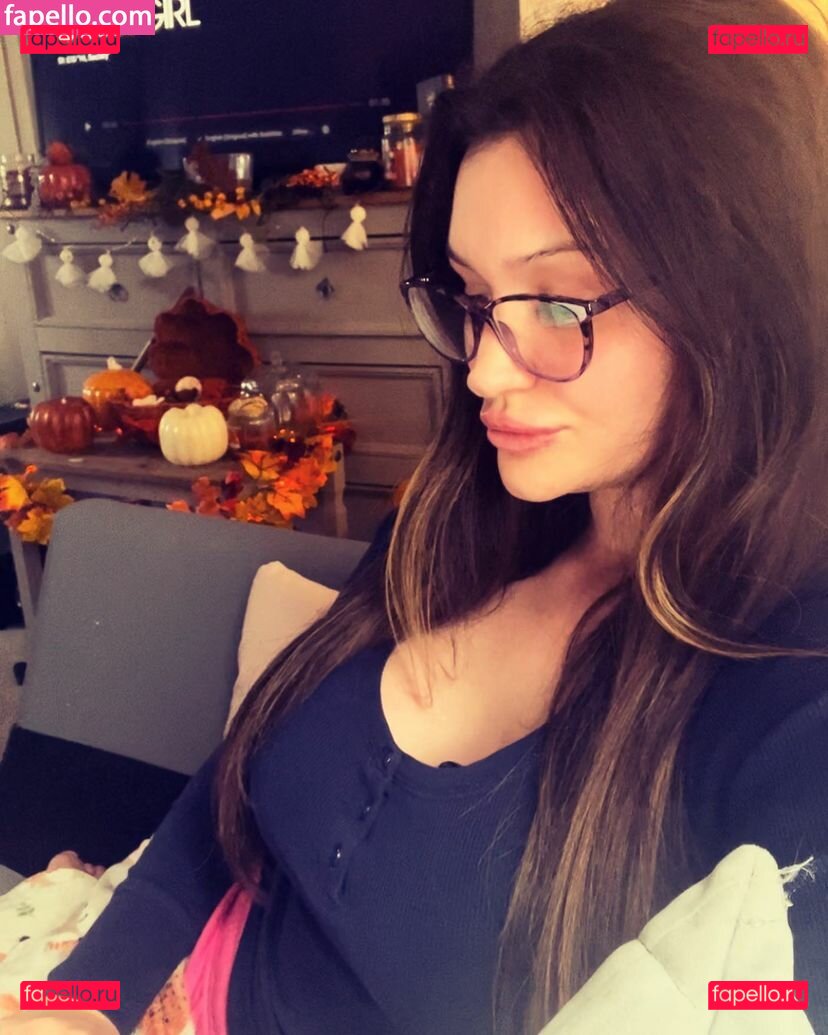 Rhi.clare_ / RhiClare / https: / rhiannonclare Onlyfans Photo Gallery 