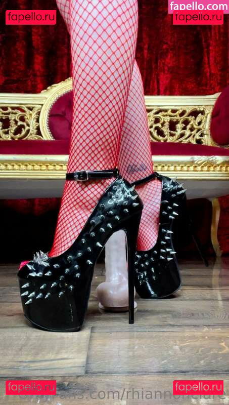 Rhi.clare_ / RhiClare / https: / rhiannonclare Onlyfans Photo Gallery 