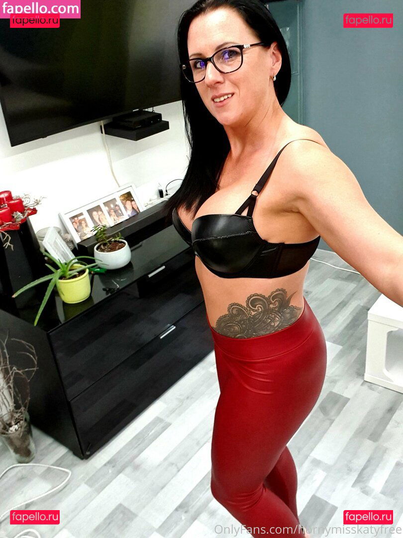 ktyfree / misskatyfree Onlyfans Photo Gallery 