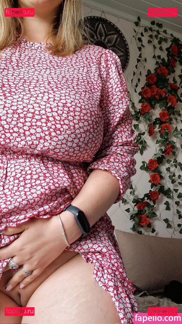 Pola Rainbow / _polarainbow_ / polarainbow / polarainbow_ Onlyfans Photo Gallery 