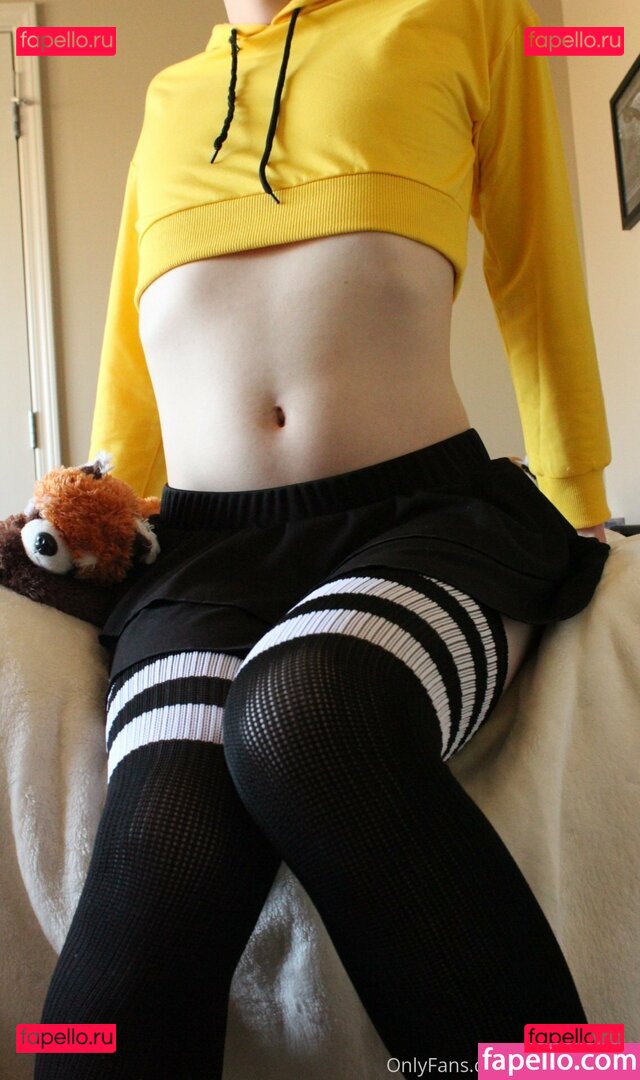 WahBuns / meilaiwahcoffeeshop Onlyfans Photo Gallery 