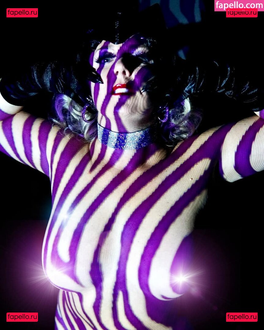 Amanda Smolen / Candy Applebottom / candyapple1983 / candyapplebottom77 Onlyfans Photo Gallery 