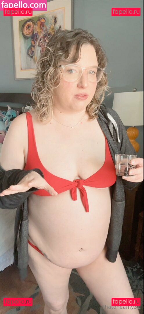 thatoneamy44 Onlyfans Photo Gallery 