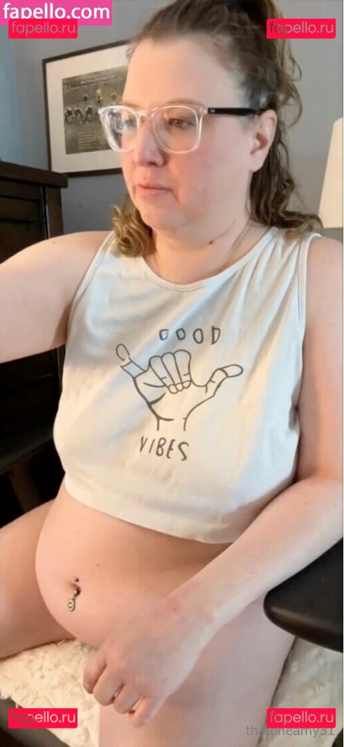 thatoneamy44 Onlyfans Photo Gallery 