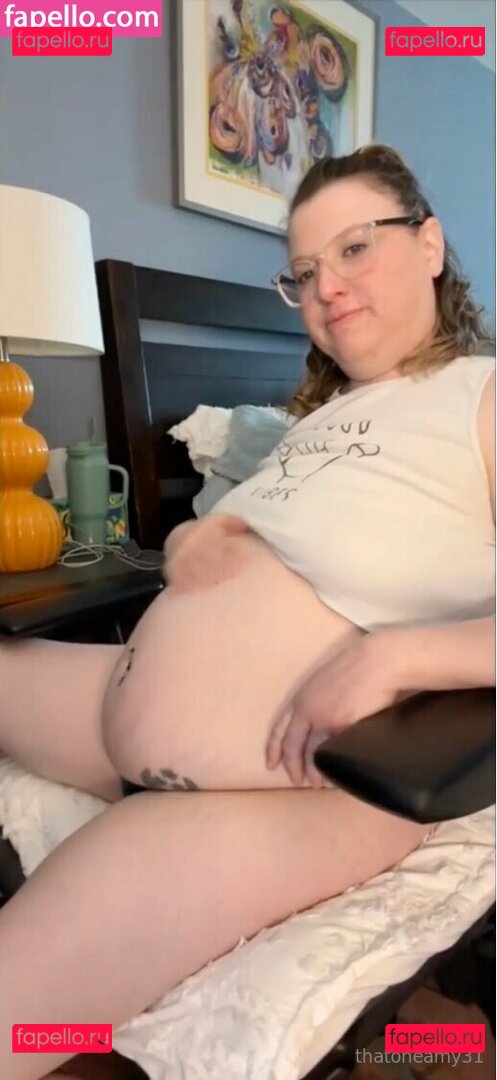 thatoneamy44 Onlyfans Photo Gallery 