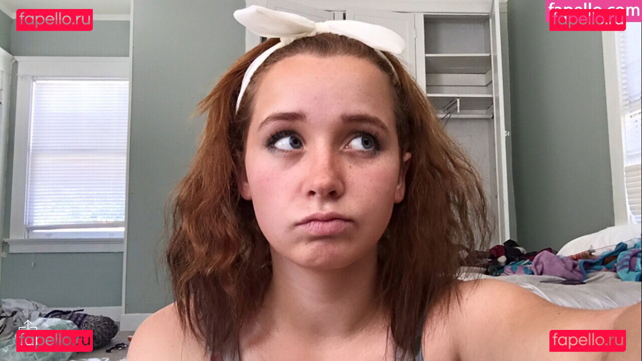 Anna Blaze / annablazexxx / theannablaze Onlyfans Photo Gallery 