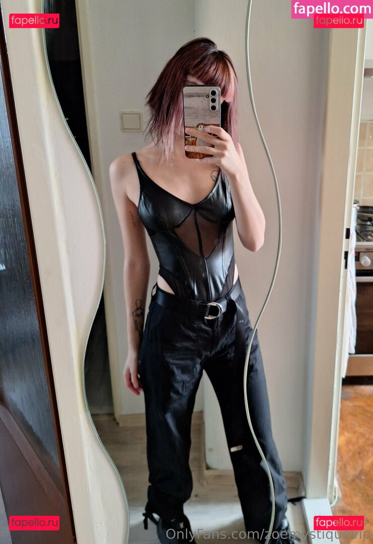 zoe_m1stique.x / zoemystiqueee Onlyfans Photo Gallery 