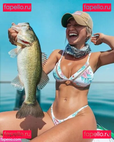 CAMI MANTILA / Cami Cakes / camicakes / camicakes01 Onlyfans Photo Gallery 