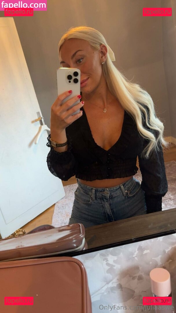 Juliaaswe Onlyfans Photo Gallery 
