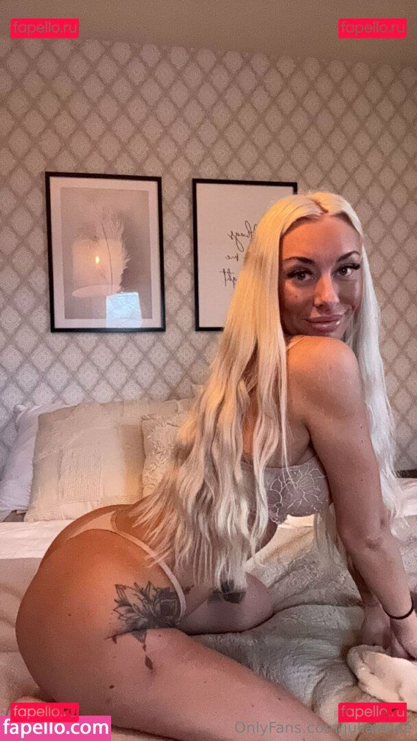 Juliaaswe Onlyfans Photo Gallery 