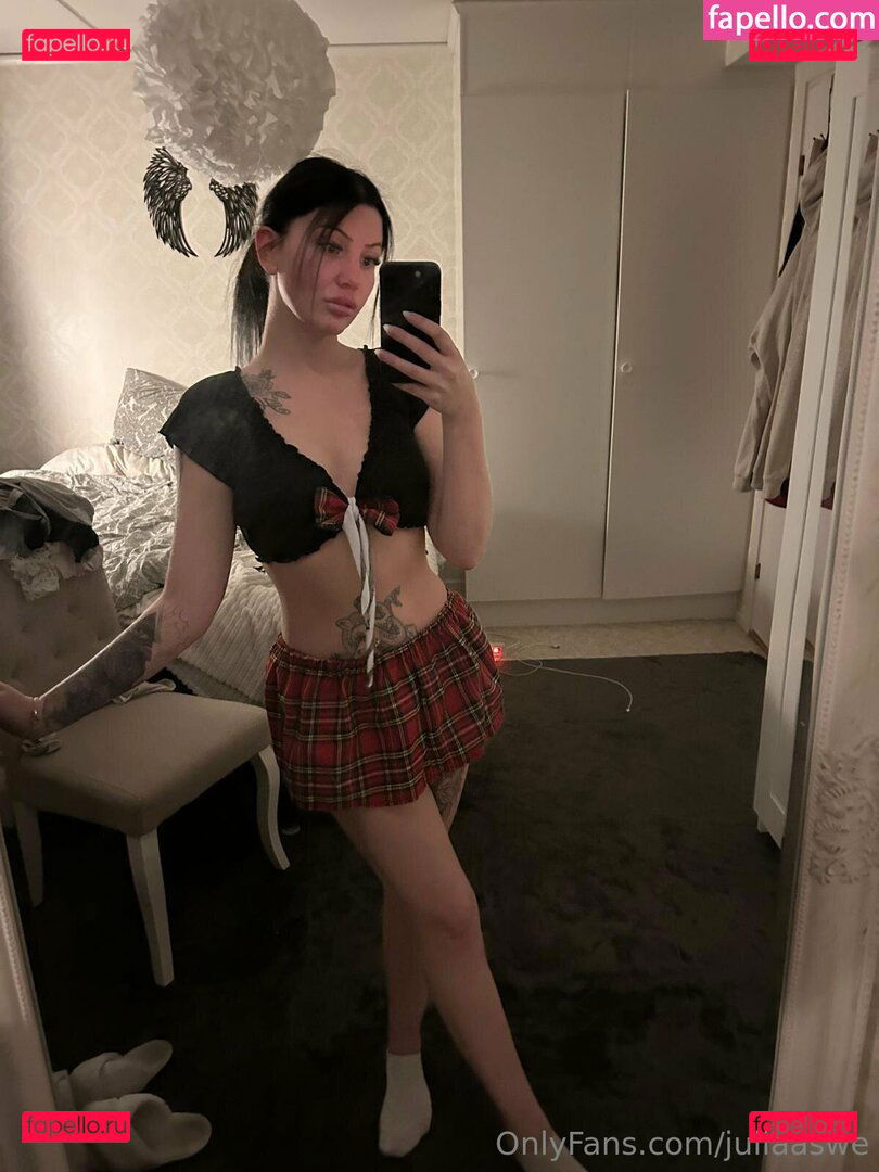 Juliaaswe Onlyfans Photo Gallery 