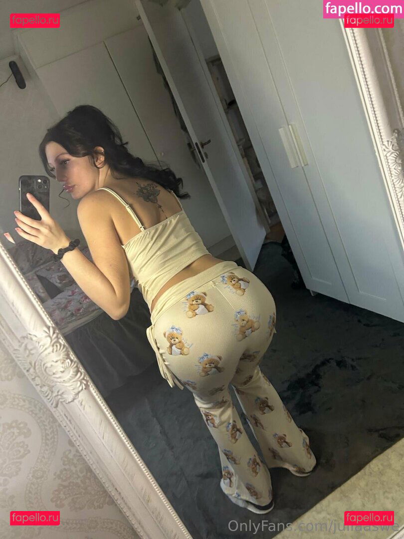 Juliaaswe Onlyfans Photo Gallery 