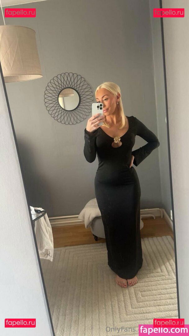 Juliaaswe Onlyfans Photo Gallery 