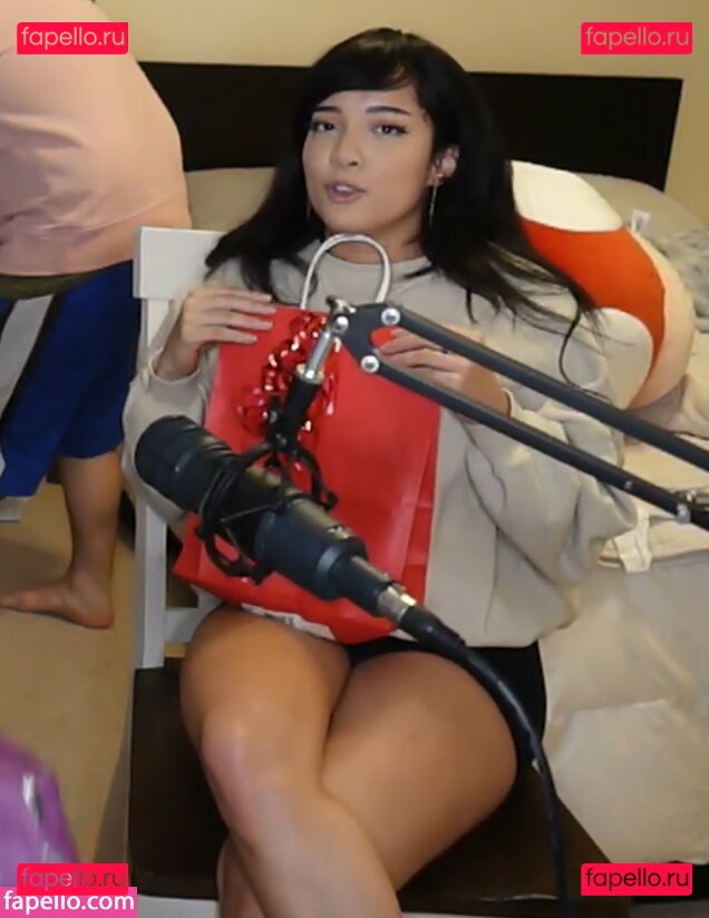 Cinnabrit / cinna Onlyfans Photo Gallery 