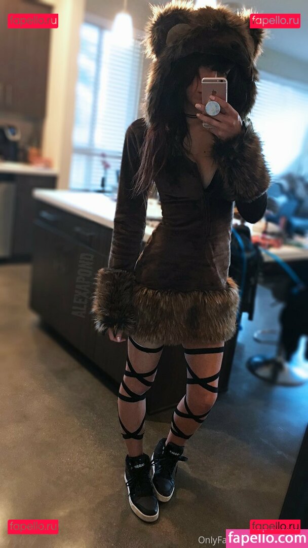 alexapond / alexapond_ Onlyfans Photo Gallery 