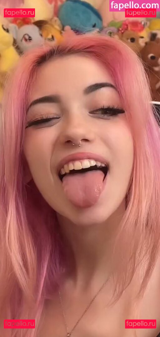 Iluvmeww / iluvmey Onlyfans Photo Gallery 