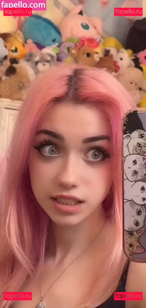 Iluvmeww / iluvmey Onlyfans Photo Gallery 