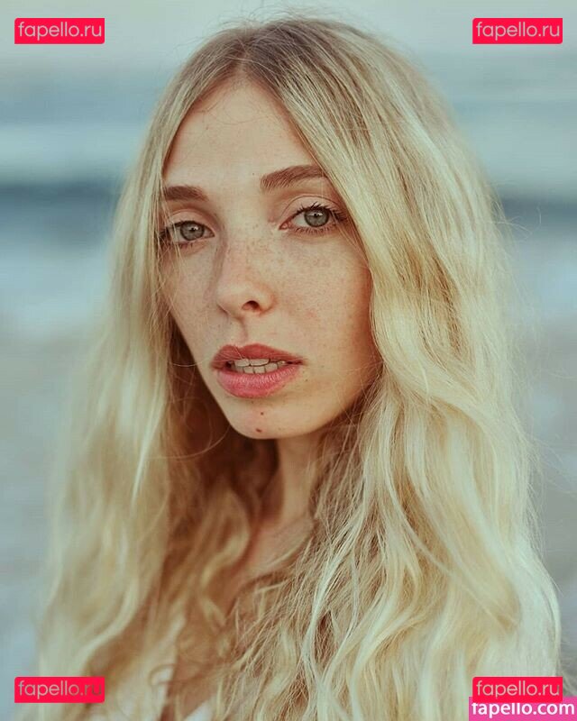 Tiny Miny Mo / tiny.miny.mo / tiny_miny Onlyfans Photo Gallery 