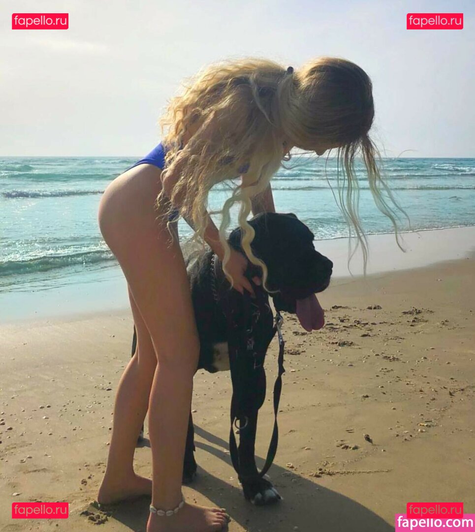 Tiny Miny Mo / tiny.miny.mo / tiny_miny Onlyfans Photo Gallery 