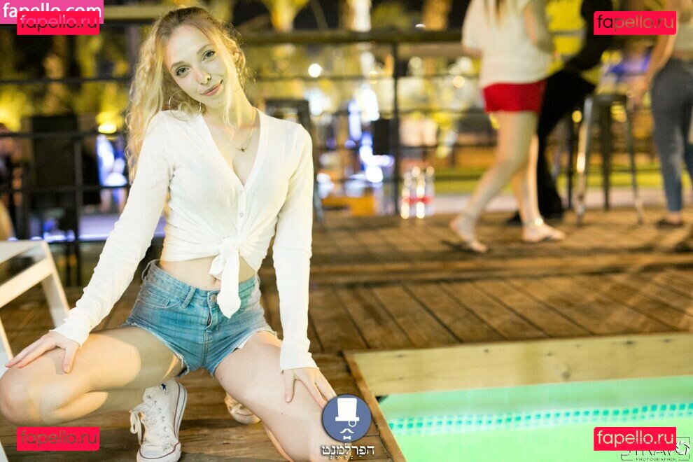 Tiny Miny Mo / tiny.miny.mo / tiny_miny Onlyfans Photo Gallery 