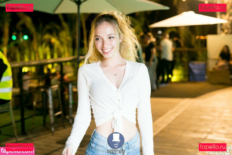 Tiny Miny Mo / tiny.miny.mo / tiny_miny Onlyfans Photo Gallery 