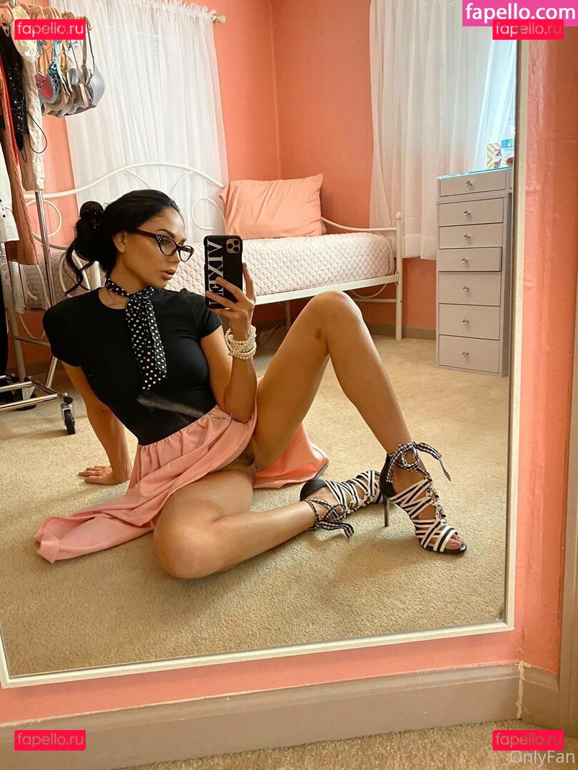 arianamarie / msarianamarie Onlyfans Photo Gallery 