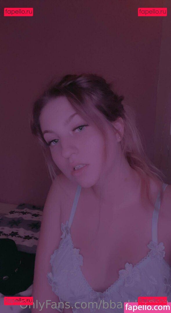 bbaddie003 / theeebaddieb Onlyfans Photo Gallery 
