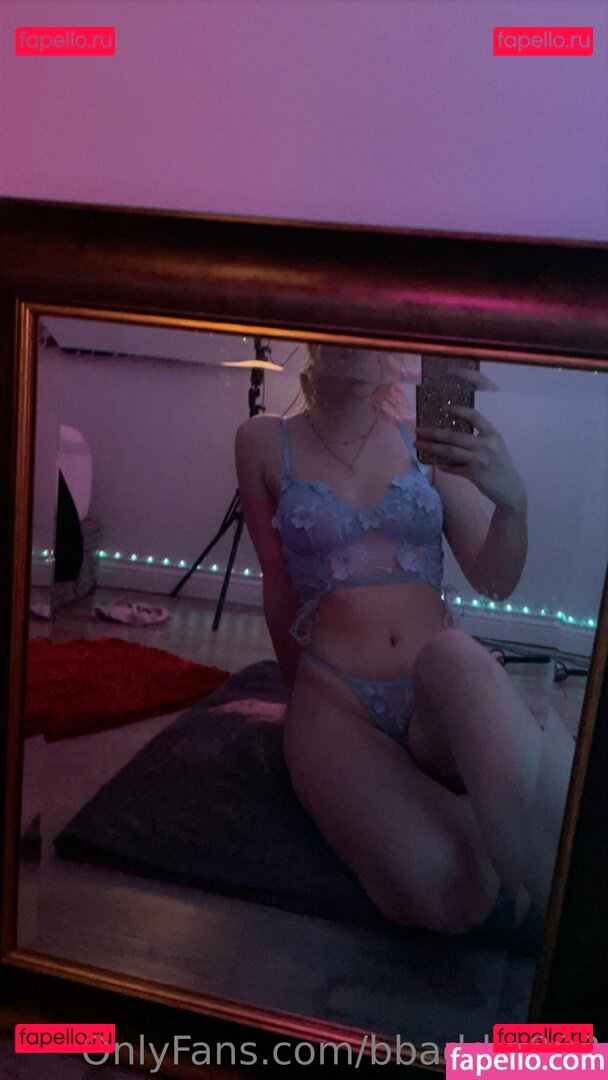 bbaddie003 / theeebaddieb Onlyfans Photo Gallery 