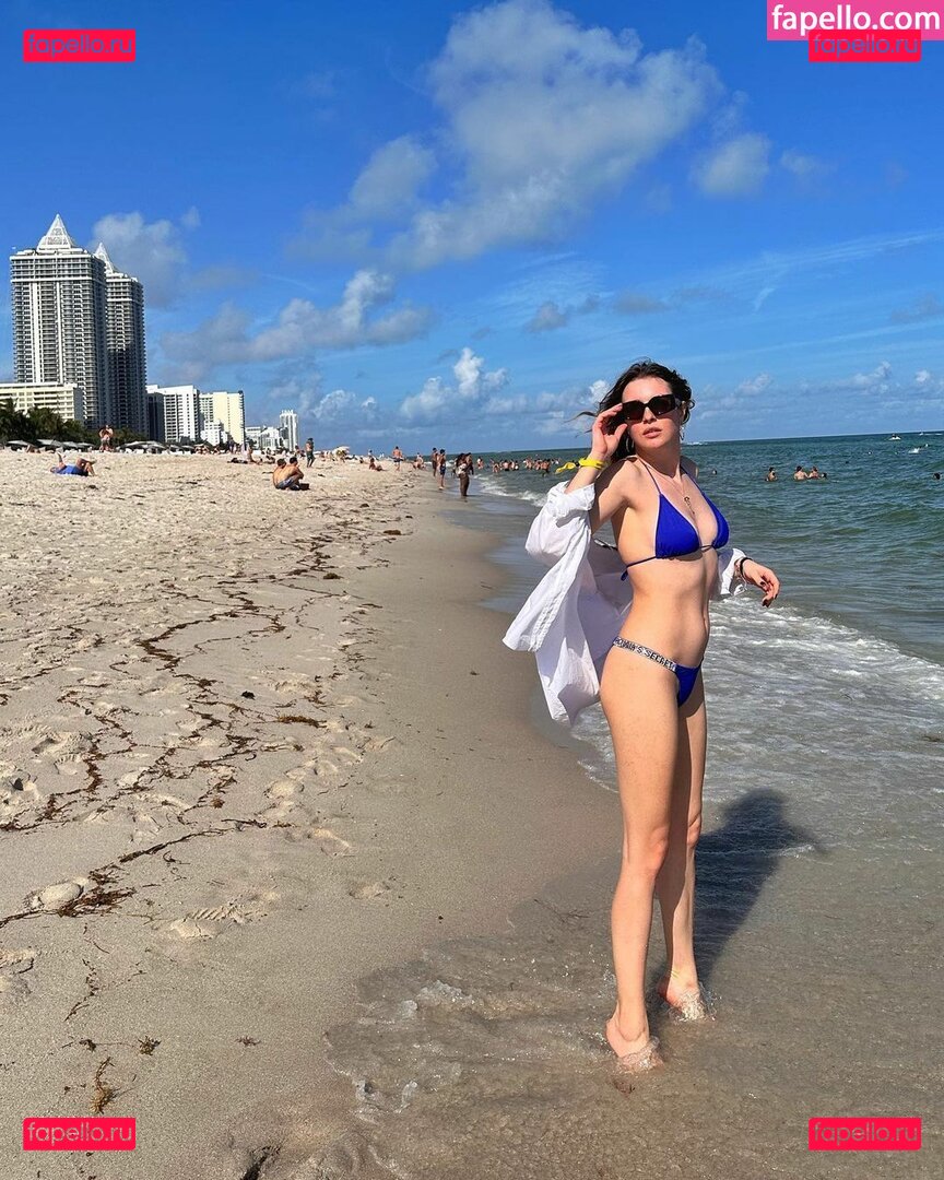 Melis Sezen / melisssezen Onlyfans Photo Gallery 