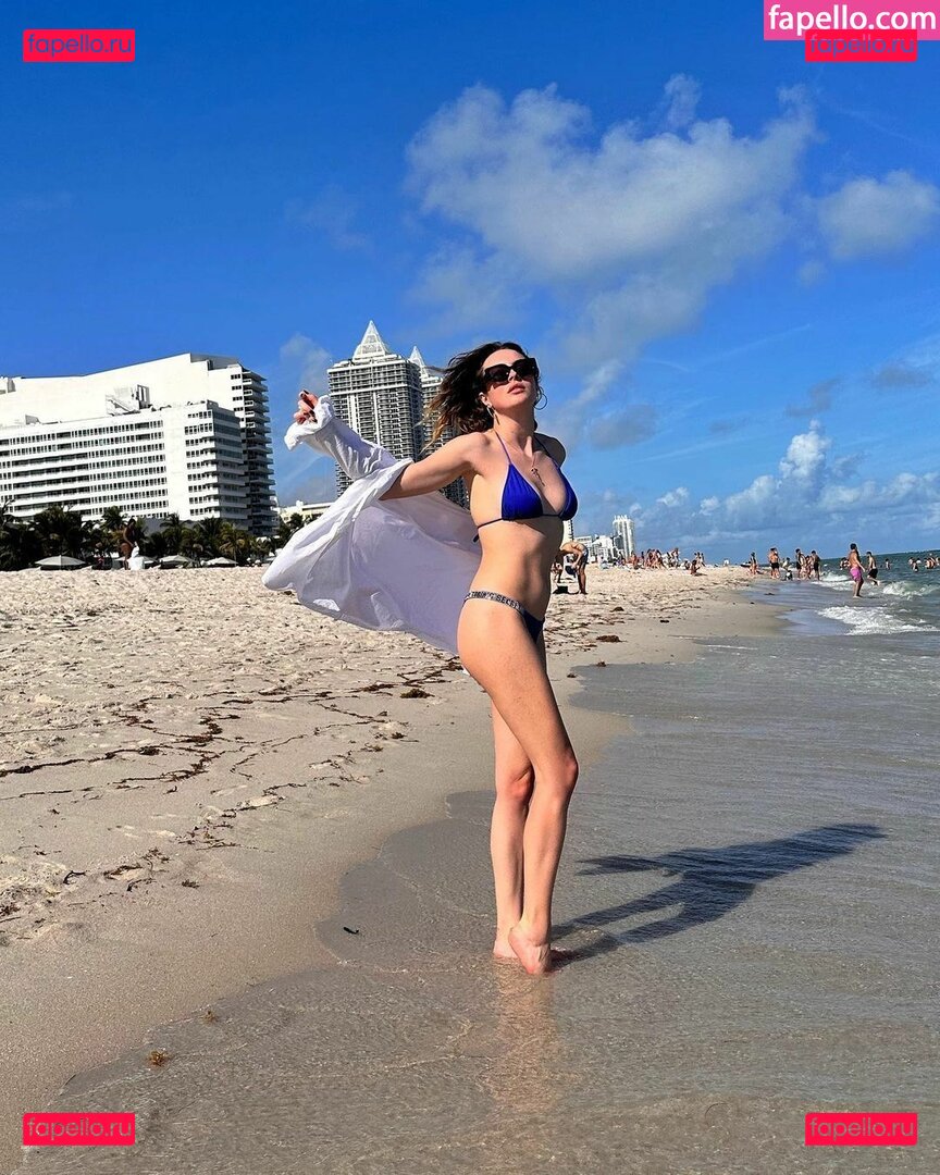 Melis Sezen / melisssezen Onlyfans Photo Gallery 