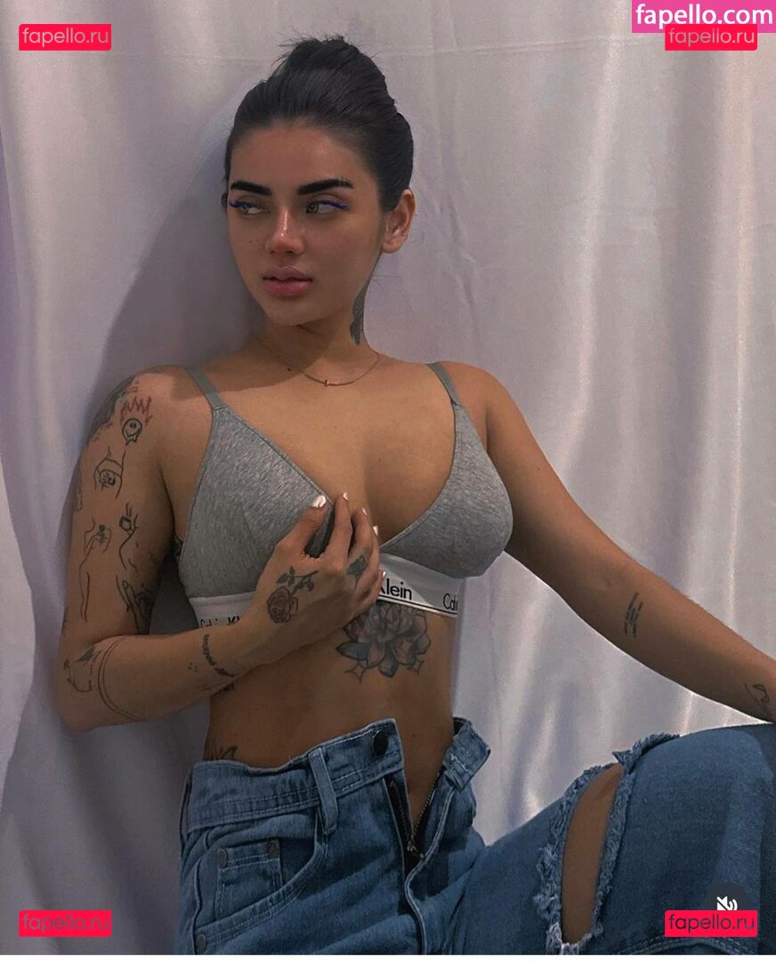 Gladys Alganesy / gladys.alganesy Onlyfans Photo Gallery 