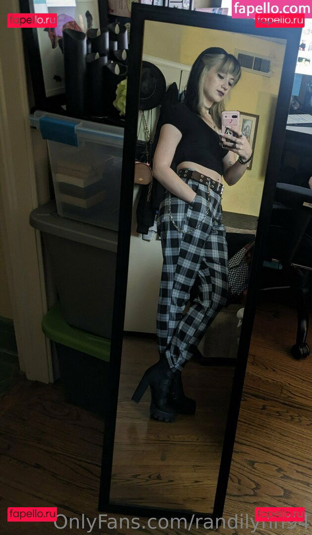 randimaiv Onlyfans Photo Gallery 