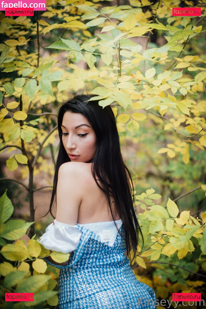 kinseyy_shanee / theburpqueen Onlyfans Photo Gallery 