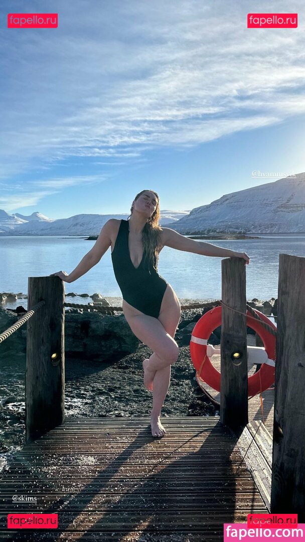 Ragga Ragnars / RagnheiÃ°ur RagnarsdÃ³ttir / pajarico / raggaragnars Onlyfans Photo Gallery 