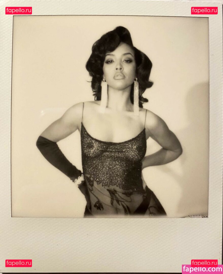 Izabela Guedes / Izabela4 / izabelag4 Onlyfans Photo Gallery 